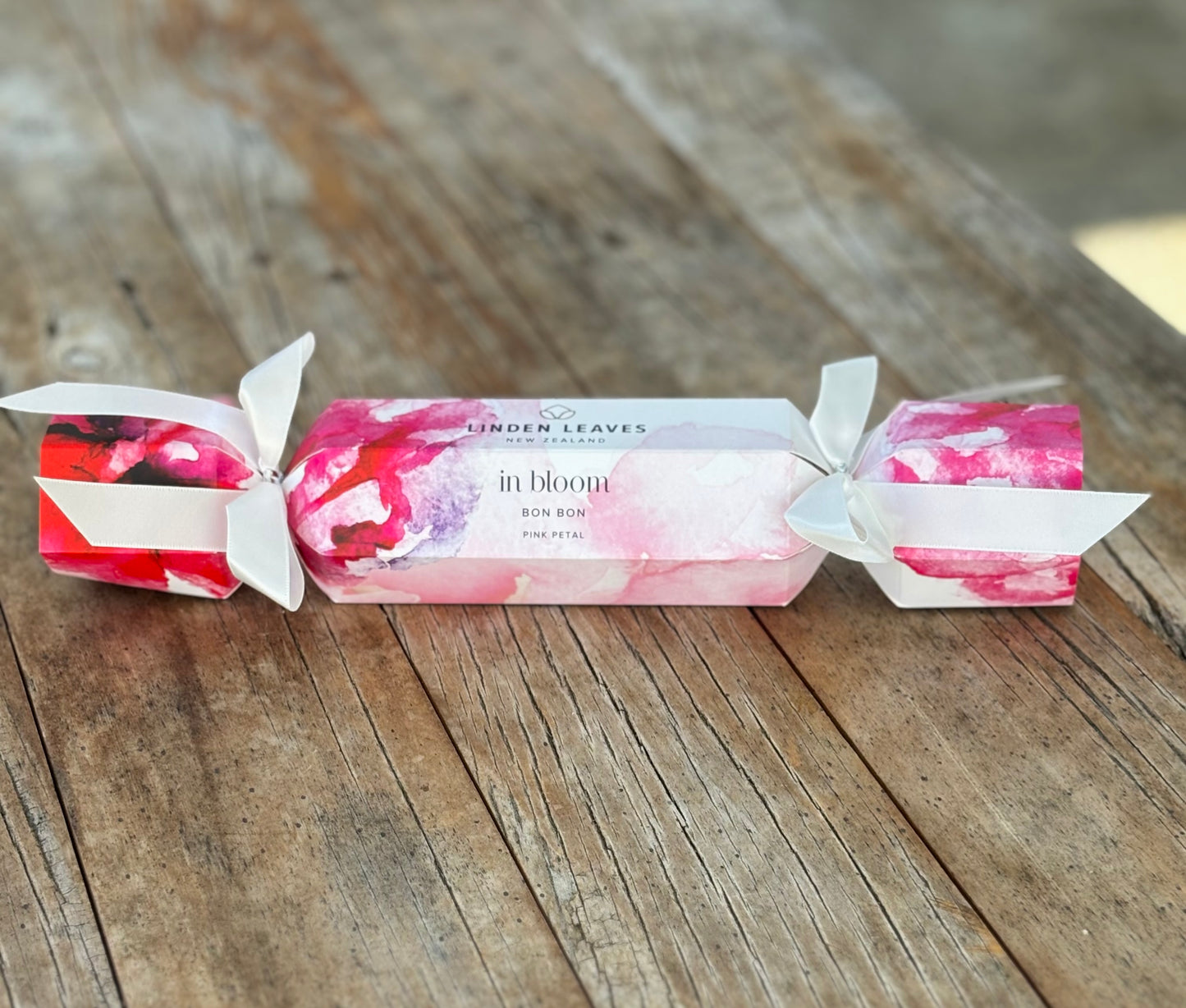 Linden Leaves Pink Petal Bon Bon